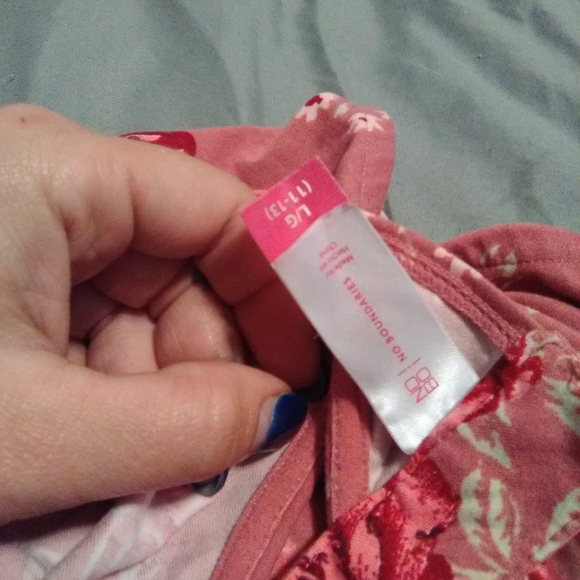 Dress - Picture 3 of 3